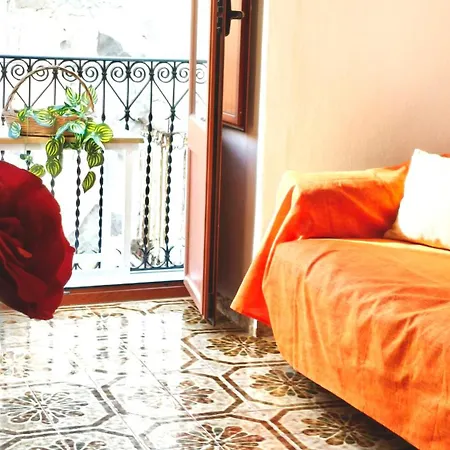 Apartment Da Carmen Cefalu